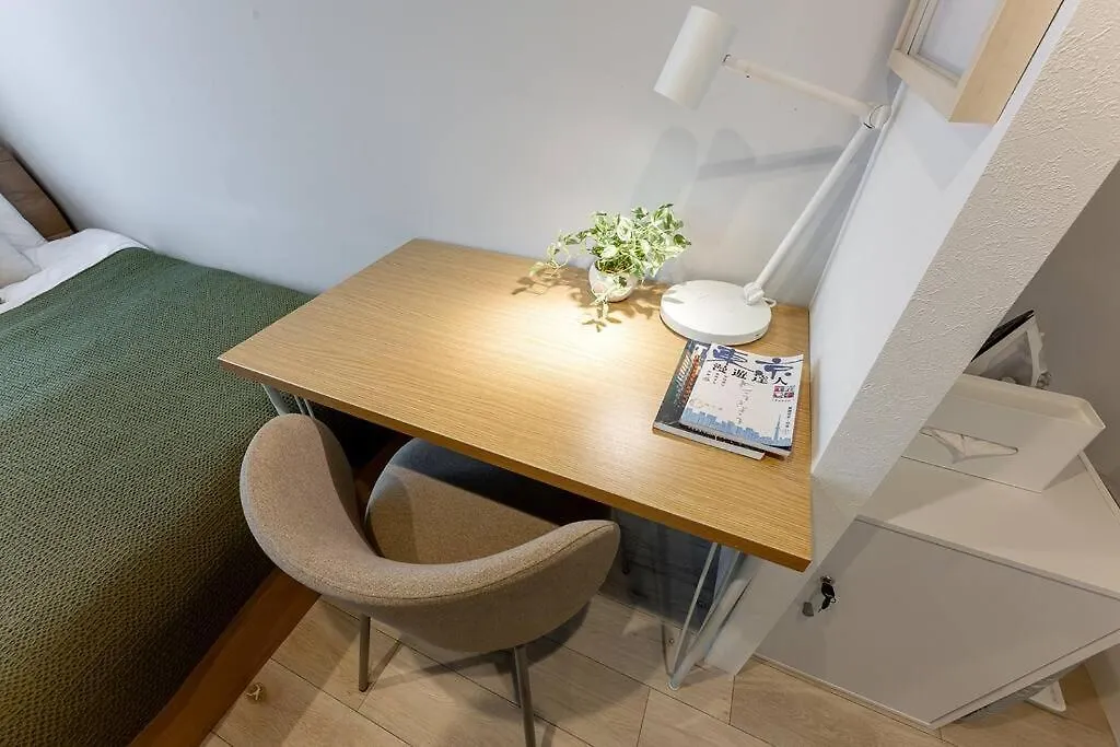 Appartement 24年9月オープン 白山駅5分 収容2人 丸貸し切り 201室 à Tōkyō 0*,